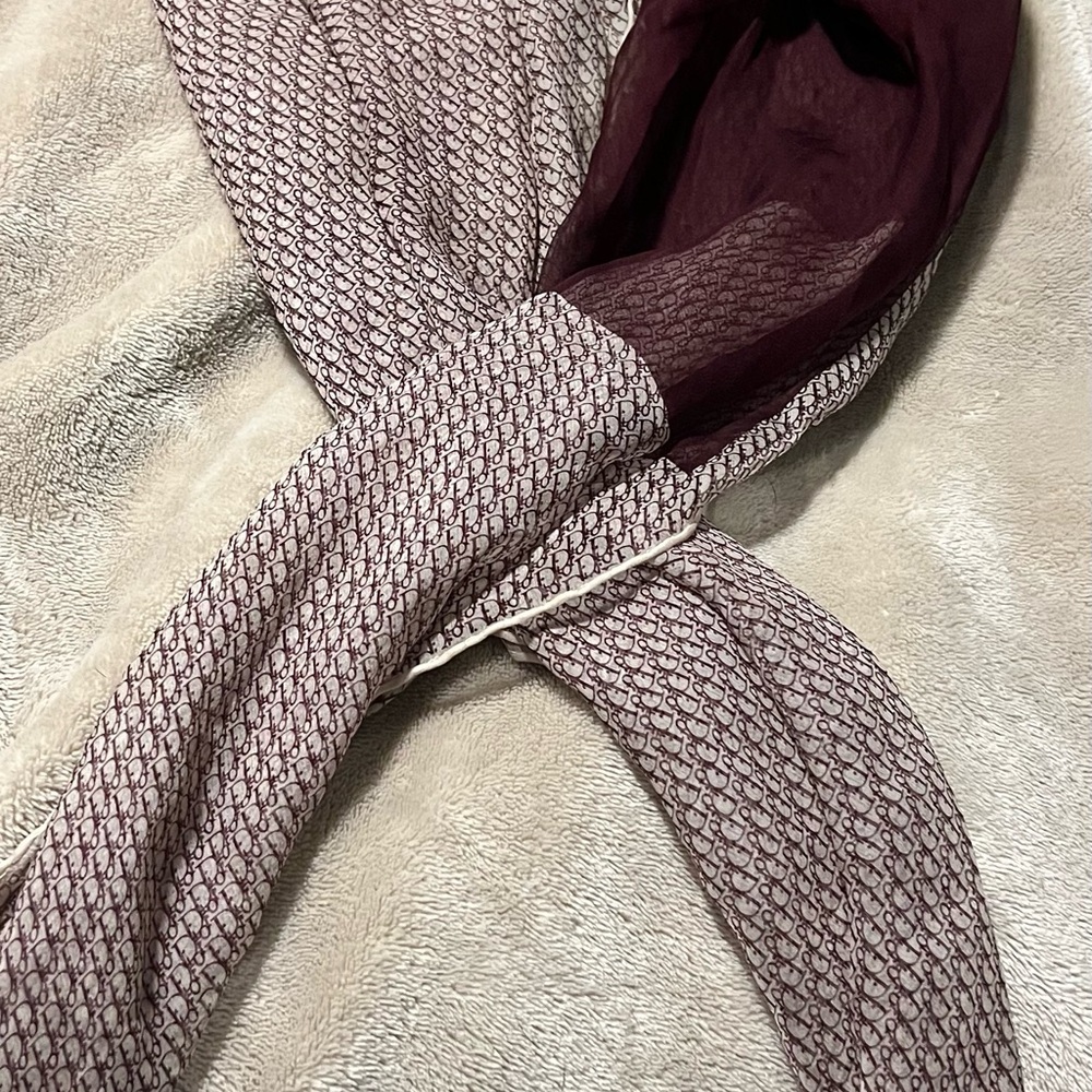 Christian Dior scarf 34” X 34” square silk  burgundy - Picture 3 of 7